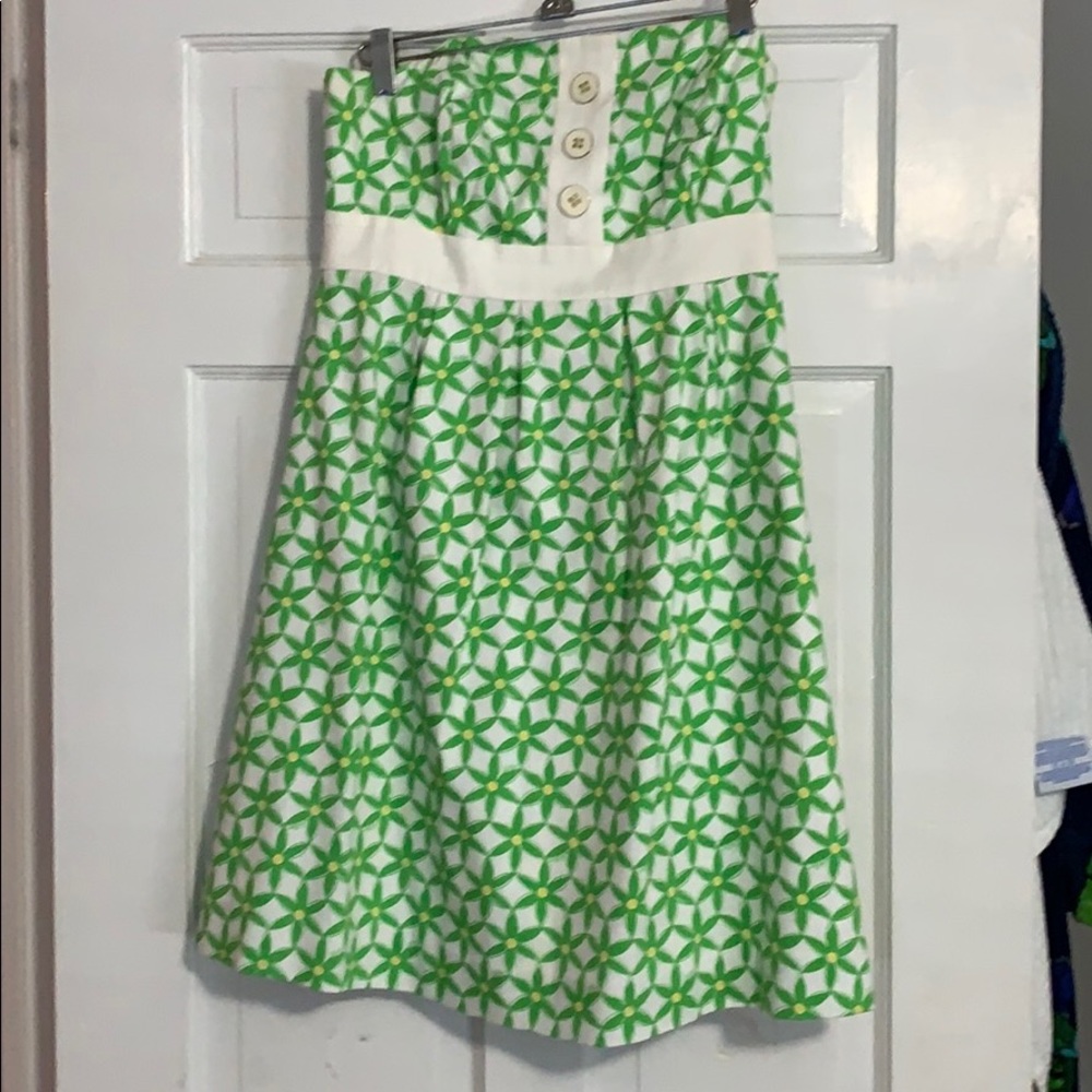 Adorable Lilly Pulitzer strapless dress!!